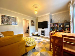 Lounge- click for photo gallery